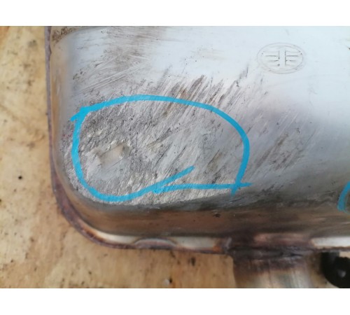 Банка глушителя левая