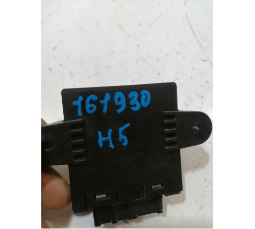 Блок управления двери задний левый