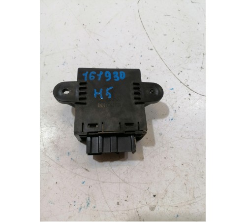 Блок управления двери задний левый