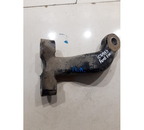 Рычаг подвески (передний левый)