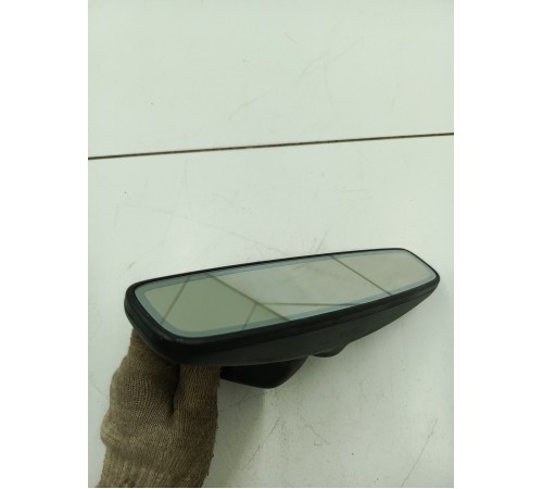 Зеркало заднего вида салонное