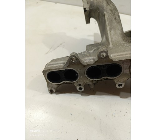 Коллектор выпускной с клапаном рецеркуляции выхлопных газов