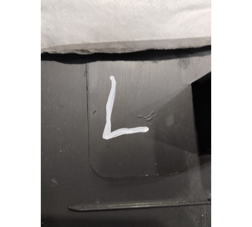 Обшивка центральной стойки(левая нижняя)