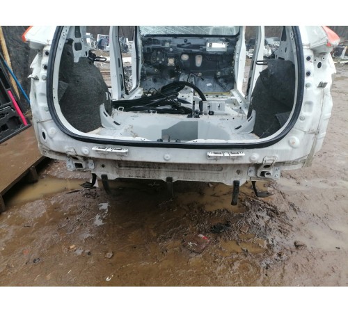 Панель задняя