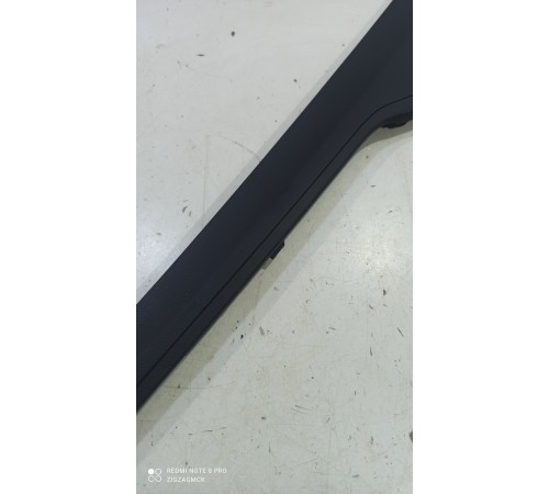 Накладка центральной консоли передняя левая