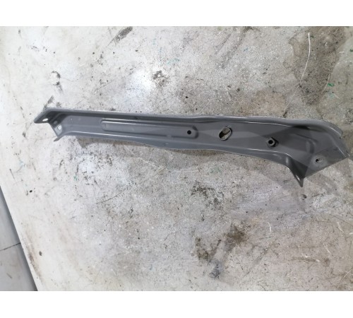 Элемент передней панели 