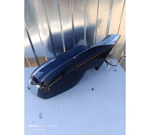 Зеркало боковое правое