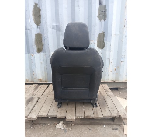 Сиденье переднее правое