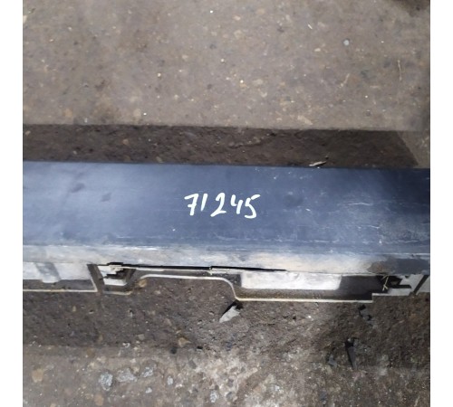 Накладка порога правая