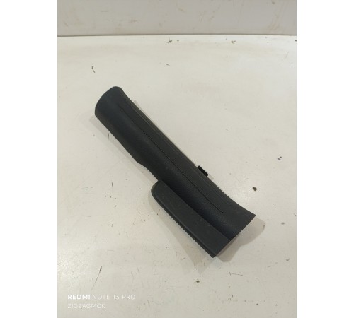 Накладка порога задняя правая внутренняя