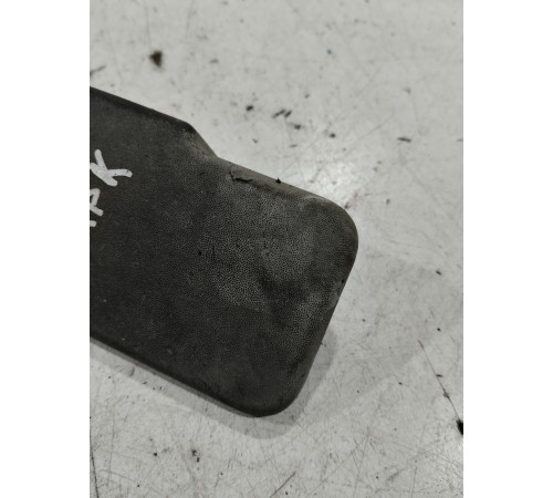 Накладка на порог задняя правая