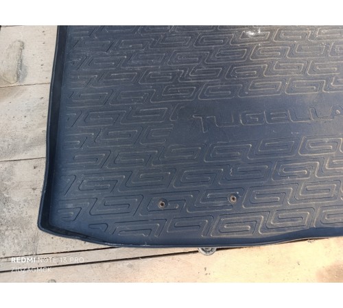 Коврик багажника