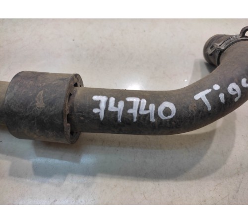 Патрубок системы охлаждения