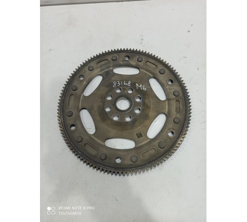 Маховик двигателя