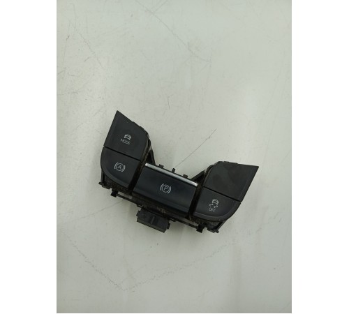 Блок кнопок центральной консоли многофункциональных