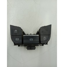 Блок кнопок центральной консоли многофункциональных