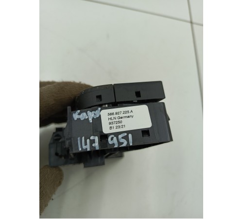 Блок кнопок центральной консоли многофункциональных