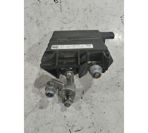 Клемма аккумулятора