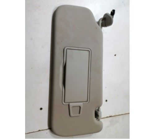 Козырек солнцезащитный левый