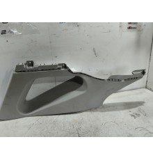 Обшивка стойки задняя левая
