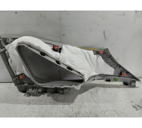 Обшивка стойки задняя левая