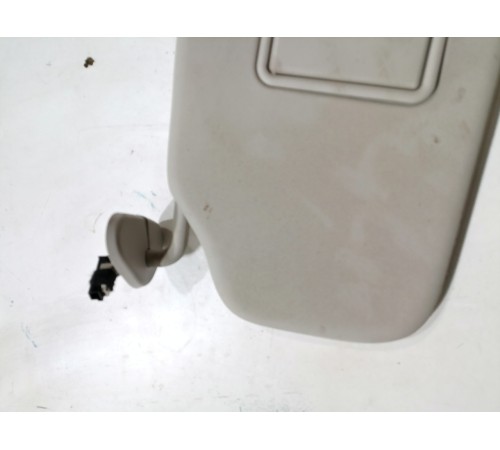 Козырек солнцезащитный левый