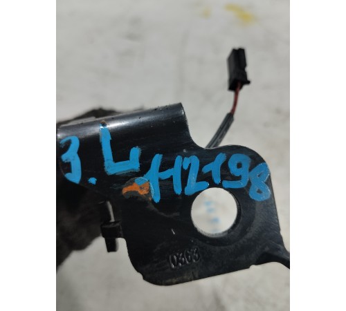 Ответная часть ремня безопасности задняя левая