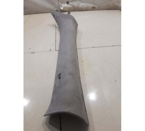 Обшивка стойки (передняя, левая)