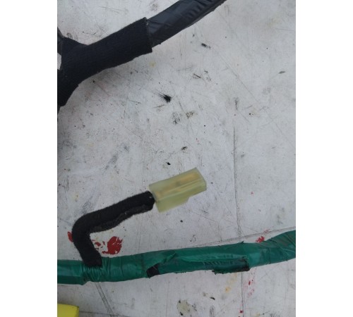 Электропроводка крышки багажника