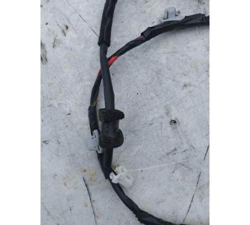 Электропроводка крышки багажника