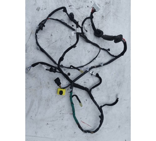 Электропроводка крышки багажника