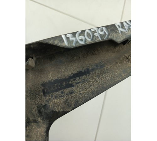 Накладка крыла заднего правого