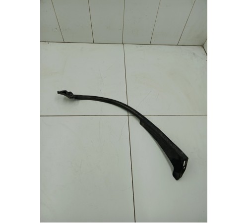 Накладка крыла заднего правого