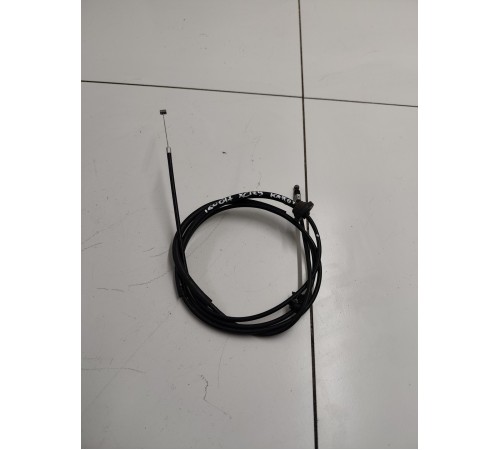 Трос открывания капота