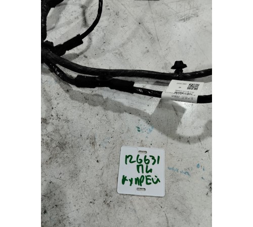 Электропроводка двери передняя левая