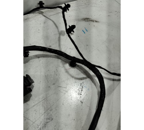 Электропроводка двери передняя левая