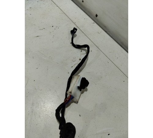 Электропроводка двери передняя левая