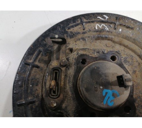 Ступица задняя левая с кожухом