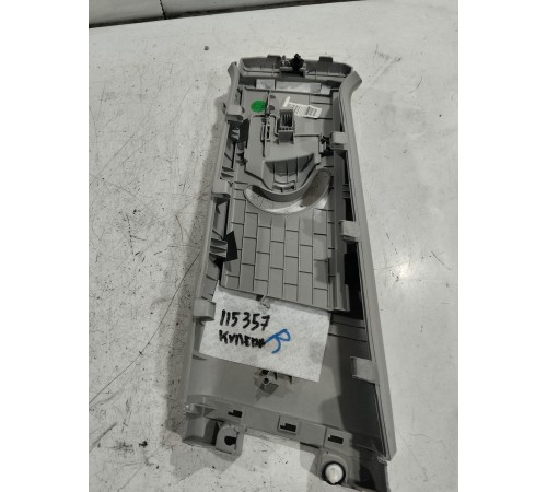 Обшивка центральной стойки правая верхняя