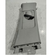 Обшивка центральной стойки правая верхняя