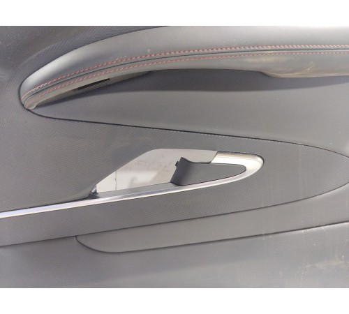 Обшивка двери задняя левая