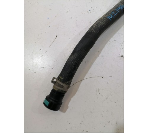 Патрубок системы охлаждения