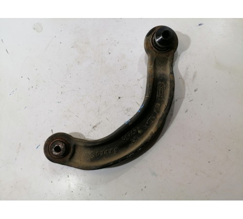 Рычаг подвески задний левый верхний