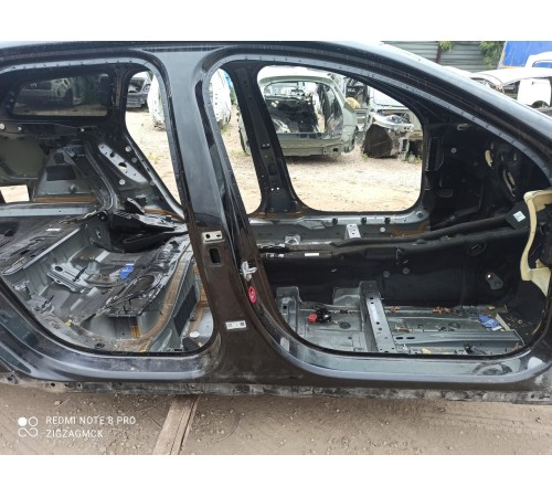 Порог со стойкой правый