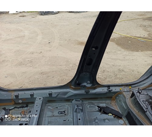 Порог со стойкой правый