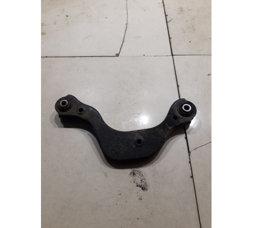 Рычаг подвески(задний правый)