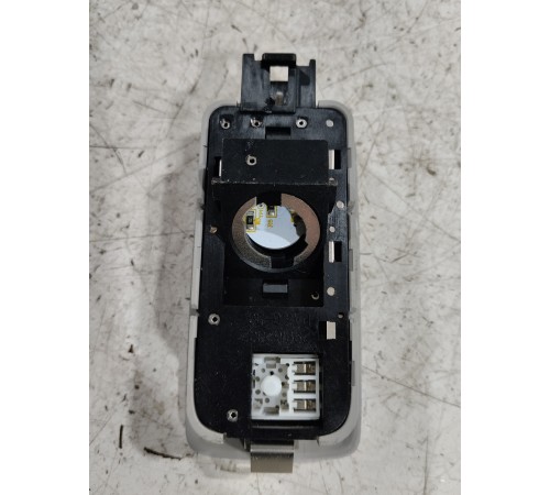 Плафон салона правый