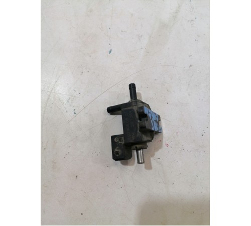 Клапан вакуумный