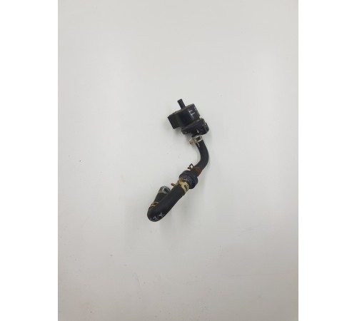 Клапан вентиляции топливного бака