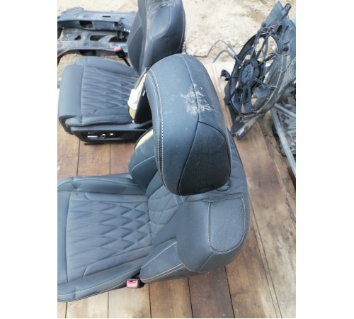 Сиденье переднее правое